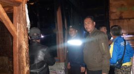 Polsek Tarogong Kidul Polres Garut Cek TKP Kebakaran Kios Pasar Ciawitali