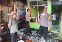 Polsek Wanaraja Polres Garut Cek Kejadian Kebakaran