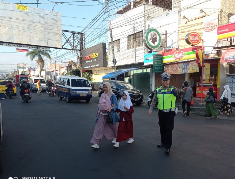 Cegah Kemacetan Polsek Garut Kota Polres Garut Giat Rawan Pagi 