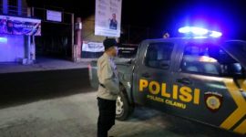 Cegah Kejahatan Polsek Cilawu Polres Garut Laksanakan Patroli Malam,