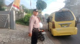 Polsek Cisurupan Polsek Cisurupan Pengaturan Lalu Lintas Pagi Cegah Macet Dan Laka Lantas