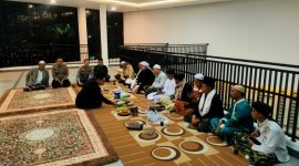 Polsek Kadungora Polres Garut Hadiri Tabligh Akbar Pembukaan Pengajian Rutin