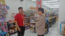 Pertokoan dan Waralaba di Wilayah Selatan Karawang di Monitoring Patroli Polsek Tegalwaru