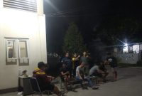 Laksanakan Sambang dan Memberikan Himbauan kepada Masyarakat Desa Warung Bambu Karawang 