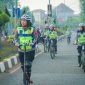 Polwan Cantik di Karawang Berjaga di Gelaran CFD dengan Bersepeda dan Skuter