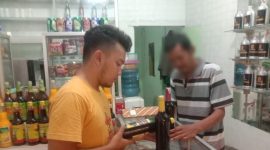 Unit Reskrim Polsek Ciampel Polres Karawang Ops KRYD ke Tukang Jamu