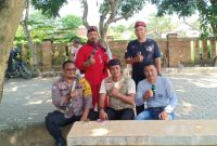 Bhabinkamtibmas Polsek Batujaya Polres Karawang Sambang Warga Desa Baturaden