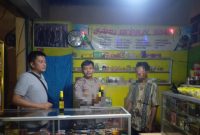 Bripka Johan Anggota Polsek Pedes Polres Karawang Gencarkan Operasi Miras