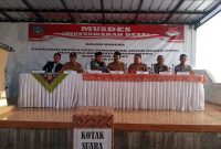 Polsek Bayongbong Polres Garut Melaksanakan Pengamanan PAW Kepala Desa Ciela
