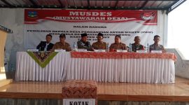 Polsek Bayongbong Polres Garut Melaksanakan Pengamanan PAW Kepala Desa Ciela