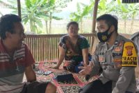 Polisi Caket Warga Bhabinkamtibmas Polsek Tegalwaru Polres Karawang Gelar Sambang Warga 