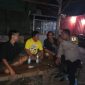 Antisipasi C3 Bhabinkamtibmas Desa Cariumulya Ngawangkong di Pos Ronda