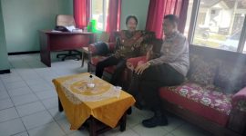Kapolsek Cibuaya Polres Karawang Rutin Melaksanakan Pendekatan Masyarakat Sosilisasi Penggalangan Informasi Kamtibmas