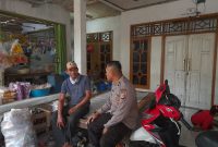 Bhabinkamtibmas Polsek Cibuaya Polres Karawang Rutin Laksanakan Sambang Warga