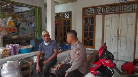 Bhabinkamtibmas Polsek Cibuaya Polres Karawang Rutin Laksanakan Sambang Warga
