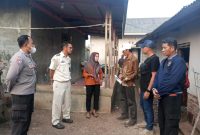 Giat Binluh Bhabinkamtibmas Polsek Cibuaya Polres Karawang Terkait Kamtibmas ke Warga Masyarakat
