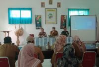 Panit Patroli Polsek Rengasdengklok Polres Karawang Hadiri Rapat Minggon Kecamatan Kutawaluya