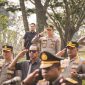Kapolres Karawang Hadiri Upacara Pemakaman Kombes Pol. Indra Darmawan Irianto