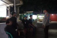 Antisipasi Gangguan Kamtibmas Polsek Tempuran Polres Karawang Bubarkan Anak Muda Lagi Nongkrong