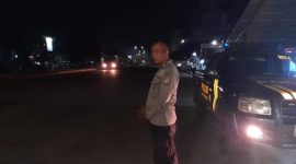 erlangsung di Jalan raya utama Kecamatan Tegalwaru Kabupaten Karawang. Personil Kepolisian Sektor Tegalwaru Polres Karawang 