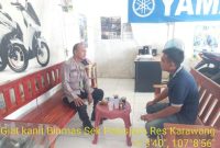 Kanit Binmas Polsek Pakisjaya Polres Karawang Sambang Dialogis Dengan Tokoh Pemuda Desa Talagajaya