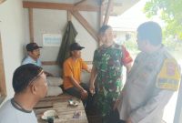 Polsek Batujaya Polres Karawang dan Babinsa Giat Sambang RW