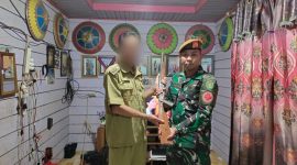 Pendekatan Humanis Satgas Yonarmed 5/Pancagiri Warga Kembali Serahkan Senpi