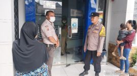 Mencegah Terjadinya Tindak Kejahatan Perampokan Nasabah Polsek Banyusari Polres Karawang Inten Patroli Bank BRI Gempol