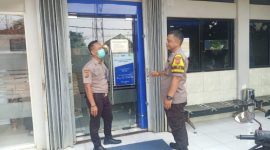 Antisipasi Gangguan Kamtibmas Perbankan Unit Patroli Polsek Rawamerta Polres Karawang Lakukan Sambang BRI Unit Sukamerta 