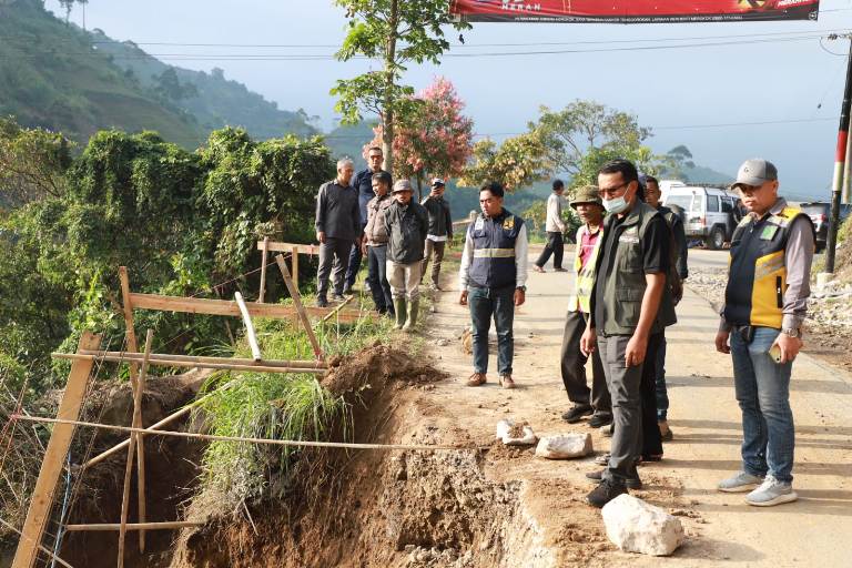 Rehabilitasi Beton di Banjarwangi Habiskan Anggaran 6.7 Milyar