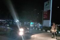 Tekan Potensi Aksi Kejahatan Personil Polsek Tegalwaru Polres Karawang Giat Patroli Strong Point 