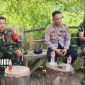 Kapolsek Tegalwaru Polres Karawang Bareng Danramil 0410 Pangkalan Ngobrol Selepas Pendampingan Pemda