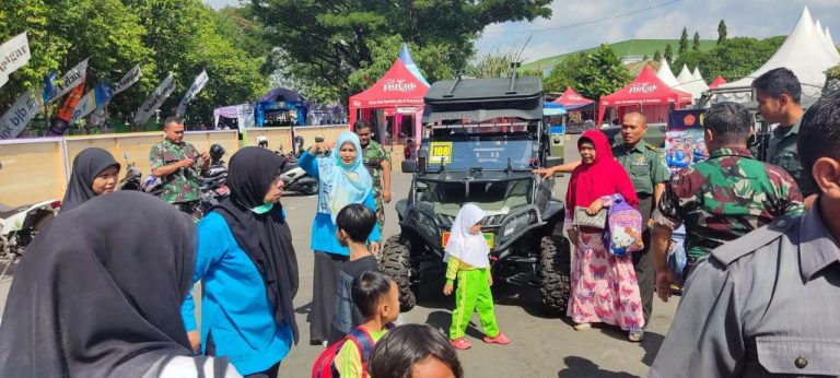MV 800 Jadi Objek Favorit Stand Kodim 0613/Ciamis di Ciamis Creative Festival 2023