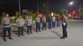 Polsek Klari Polres Karawang Gelar Apel Malam Persiapan Patroli Kepung Karawang 