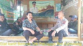 Kanit Binmas Polsek Pakisjaya Polres Karawang Sambang Dialogis Dengan Tokoh Masyarakat 
