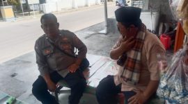 Bhabinkamtibmas Polsek Rawamerta Polres Karawang  Rutin Laksanakan Sambang Ke Tokoh - Tokoh Desa 