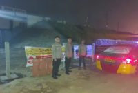 Anggota Patroli Polsek Telukjambe Barat Polres Karawang Sambangi Warga Dusun Bobojong