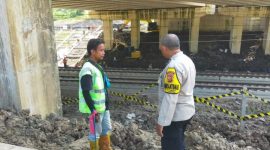 Polsek Ciampel Polres Karawang Rangkul Pekerja Proyek KCJB Jaga Harkamtibmas
