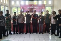 Pelaksanaan Kegiatan Sinergitas Polisi Caket Bhabinkamtibmas Polsek Jatisari Polres Kaarawang Dengan TNI 