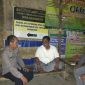 Bhabinkamtibmas Polsek Tirtajaya Polres Karawang  Ngobrol bareng dengan Masyarakat Dimalam Hari