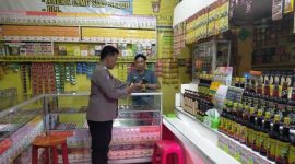 Patroli Polsek Tirtajaya Polres Karawang Gelar Razia Miras Oplosan