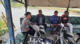 Antisipasi adanya Gukamtibmas Unit Sabhara Polsek Rengasdengklok Polres Karawang Laksanakan Patroli Prekat
