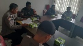 Bhabinkamtibmas Caket Polsek Rengasdengklok Polres Karawang Hadiri Rapat Pleno Terbuka Rekapitulasi DPSHP 