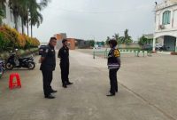 Srikandi Polwan Cantik Polsek Telukjambe Polres Karawang Sambangi Mitra Keamanan di PP Urban Town 