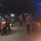 Anggota Patroli 3214 B Polsek Batujaya Polres Karawang Sasar Kerawanan di SPBU Batujaya