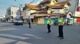 Antisipasi Kemacetan Polsek Garut Kota Polres Garut Giat Rawan Pagi Jalan Ciledug