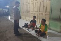 Bhabinkamtibmas Polsek Rengasdengklok Polres Karawang Berikan Himbauan Kamtibmas