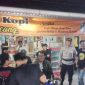 Polsek Rawamerta Polres Karawang Sambang Warga di Warung Kopi