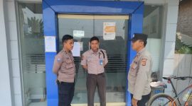 Patroli Polsek Polres Karawang Kunjung Lokasi Objek Vital Lokasi Perbankan