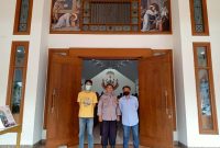Polsek Telukjambe Polres Karawang Hadir Pam Saat Ibadah Kebaktian di GPdI Resinda